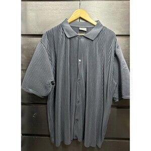 Men's Blue Pleated Button up shirt